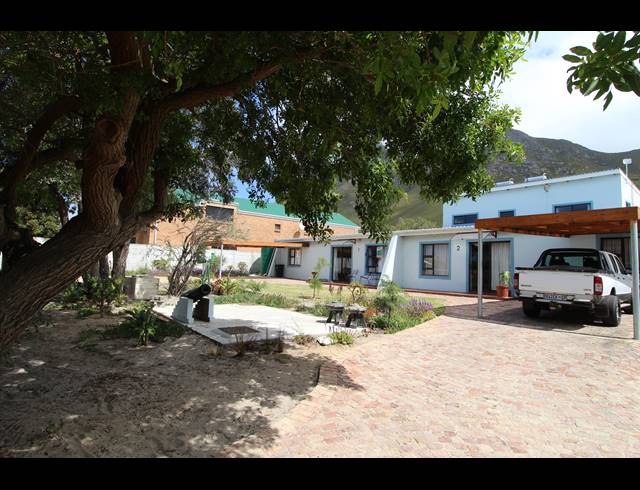 2 BEDROOM APARTMENT BLOCK TO LET IN KLEINMOND CENTRAL